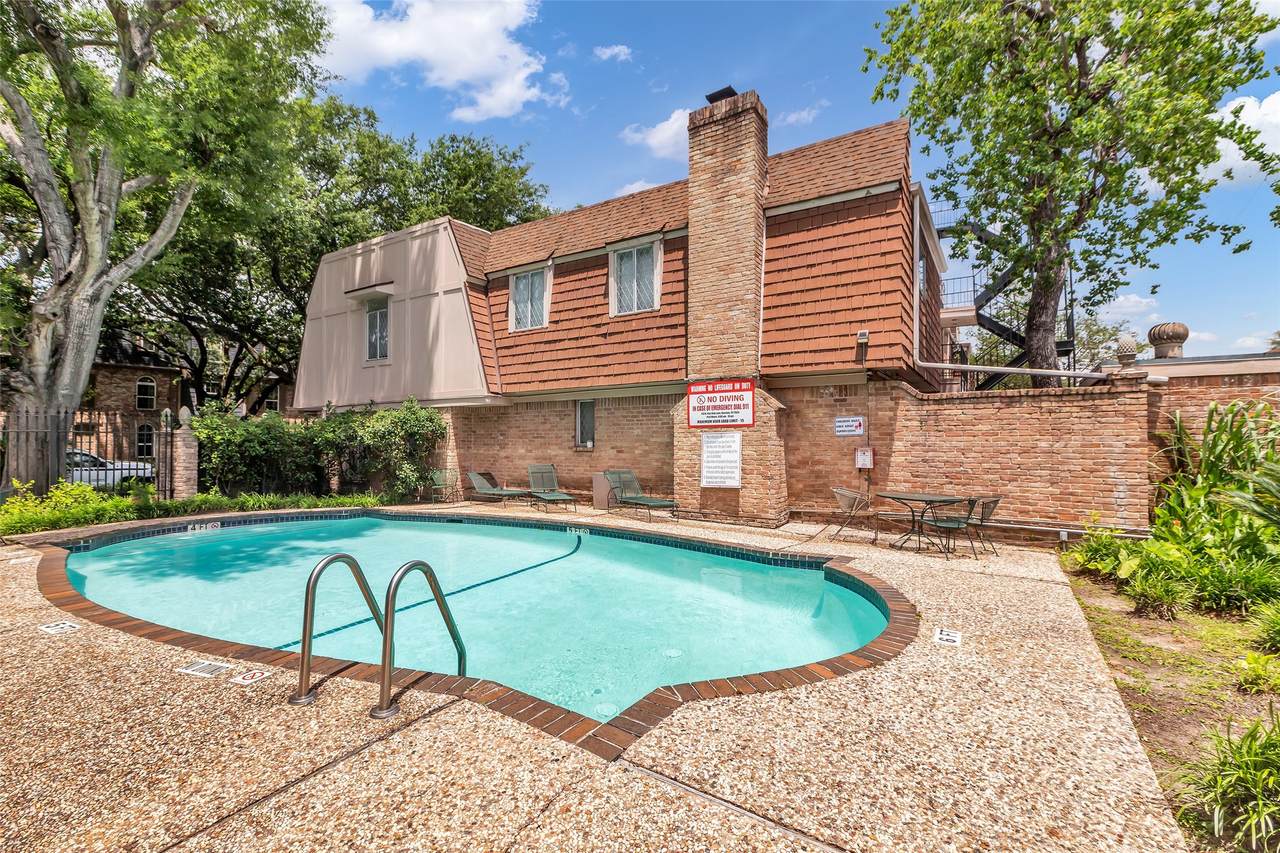 386 Post Oak Lane - Photo 1