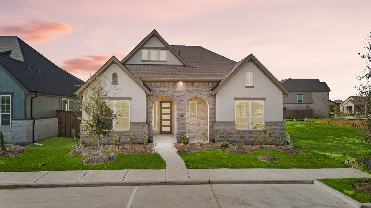 12139 Canal View Boulevard - Photo 1