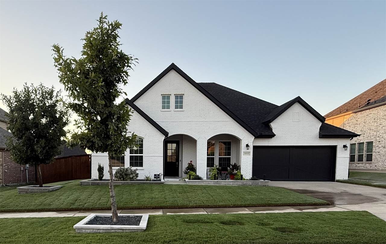 460 Pinyon Lane - Photo 1