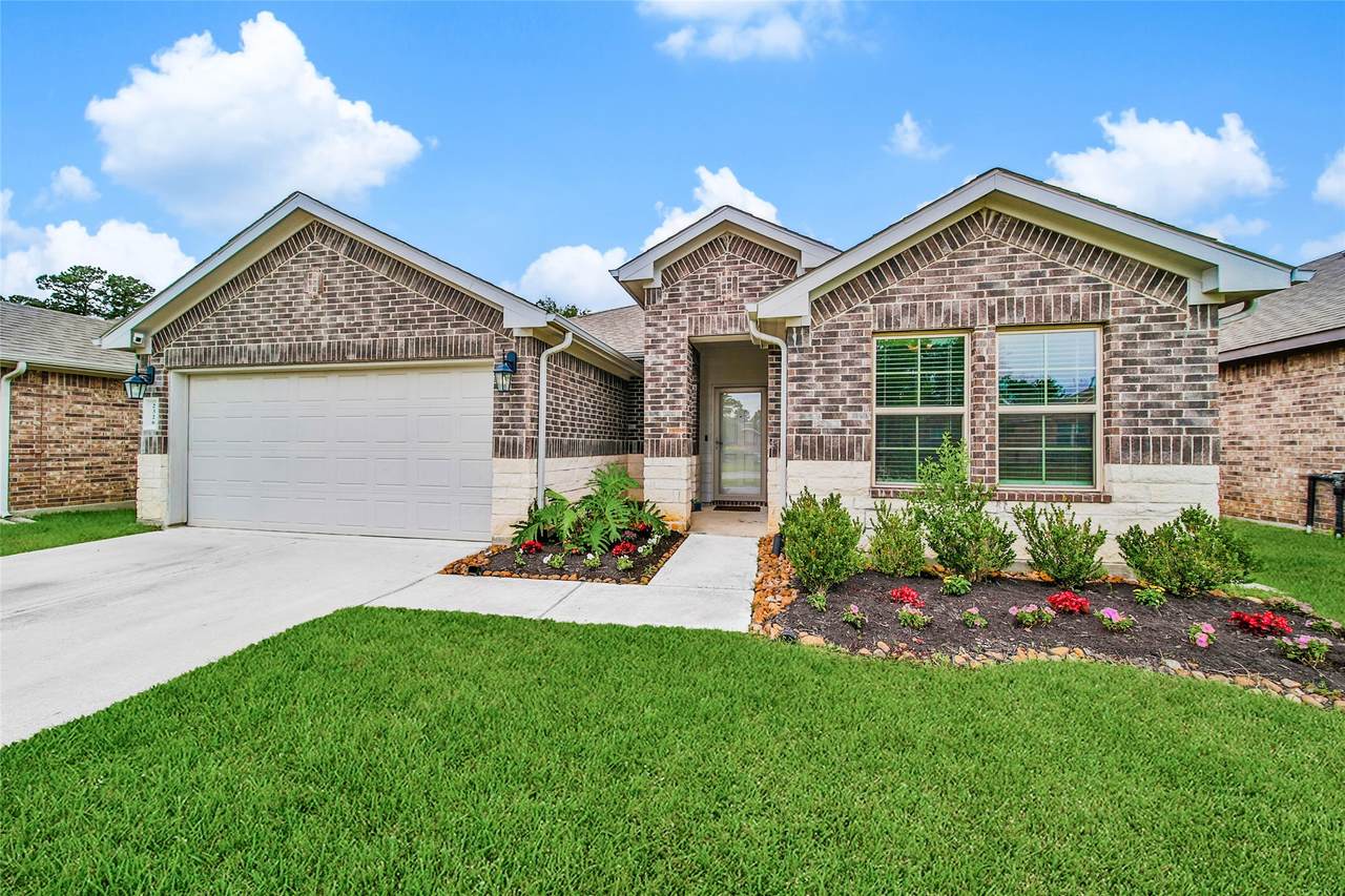 2326 Strong Horse Drive - Photo 1