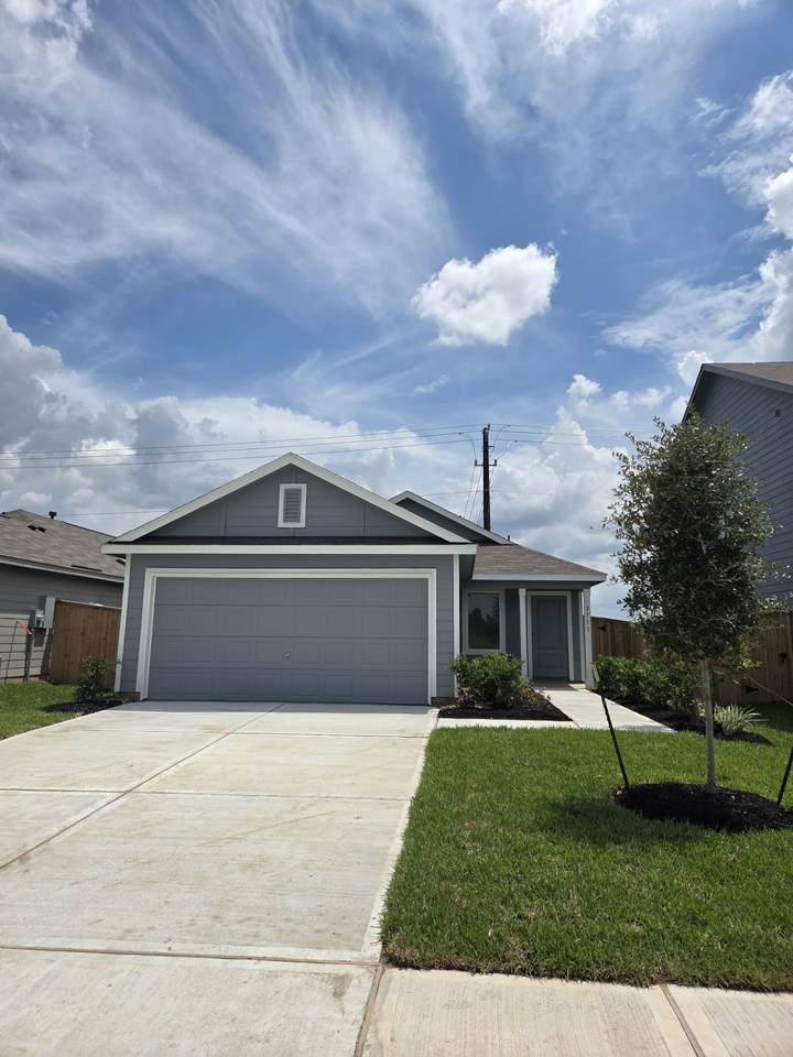 5111 Esperanza Terrace Drive - Photo 1