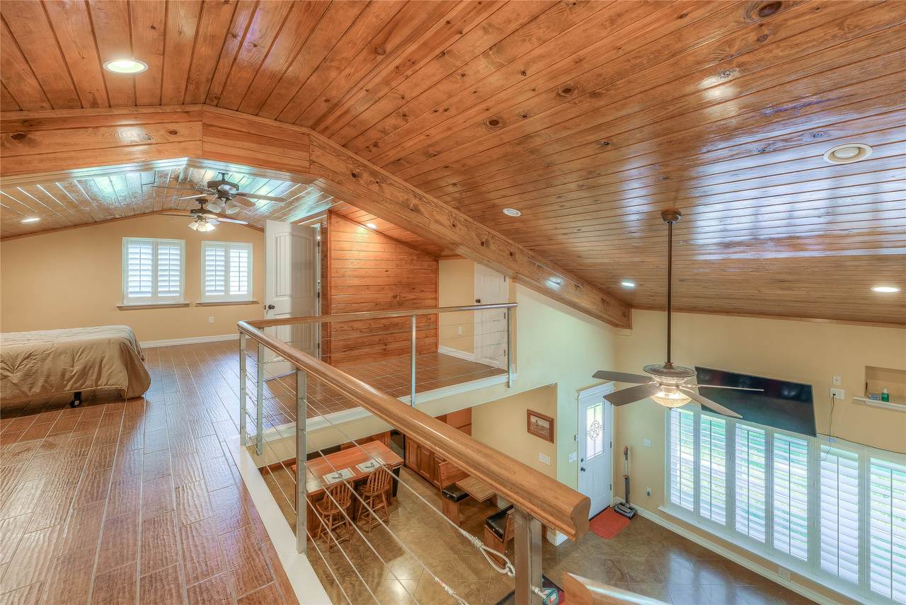 120 Harbor Light Drive - Photo 1