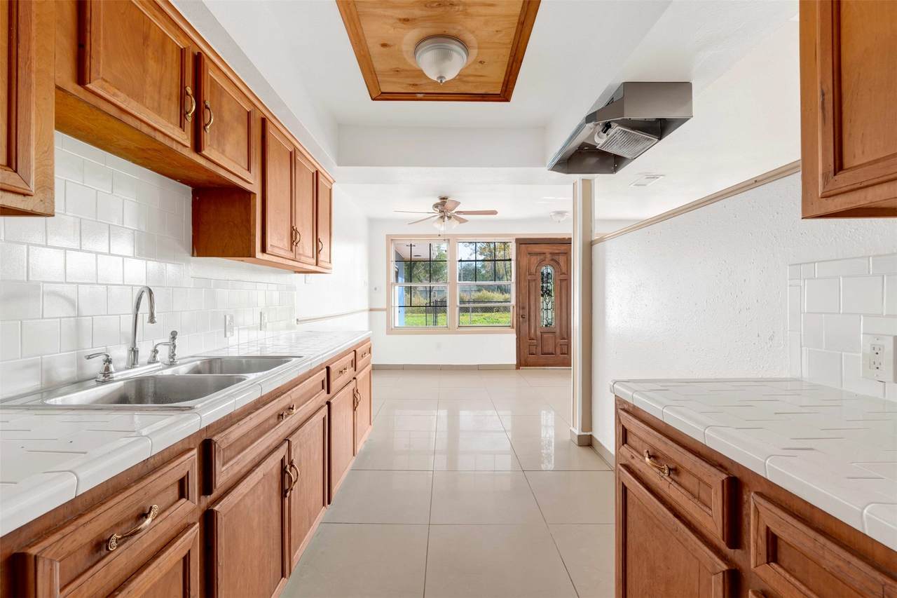 7514 Glen Manor Drive - Photo 1