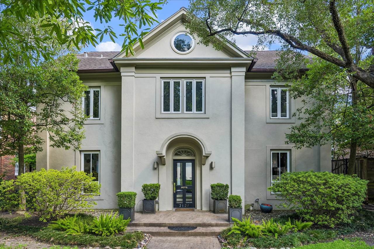 2121 Bolsover Street - Photo 1