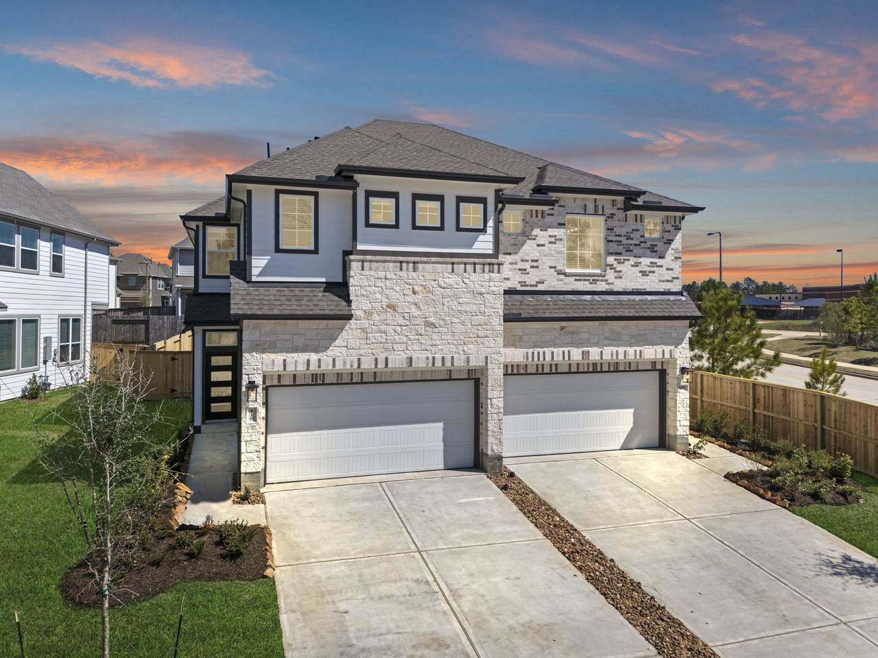 110 West Coralburst Loop - Photo 1