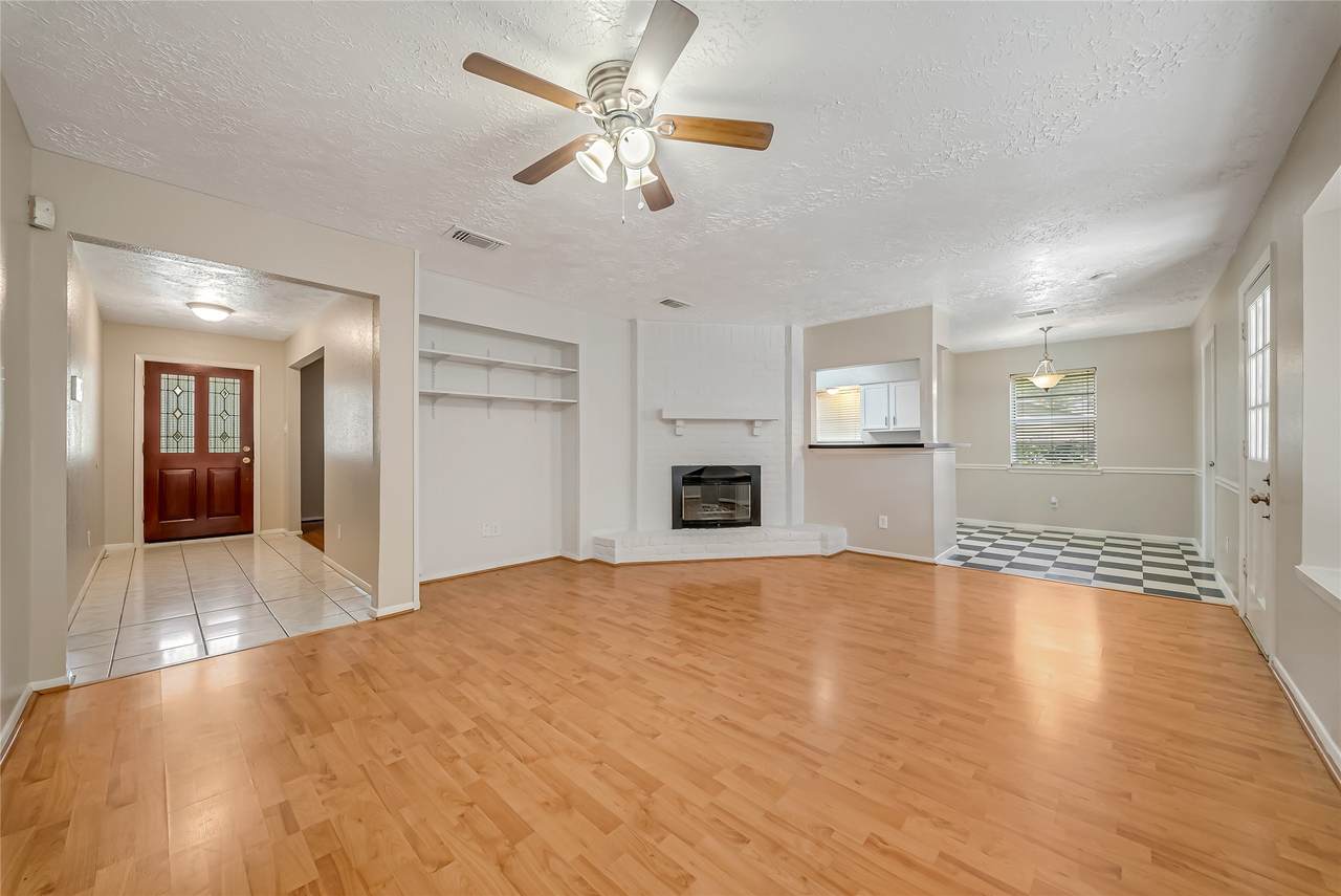 4318 Rosegate Drive - Photo 1