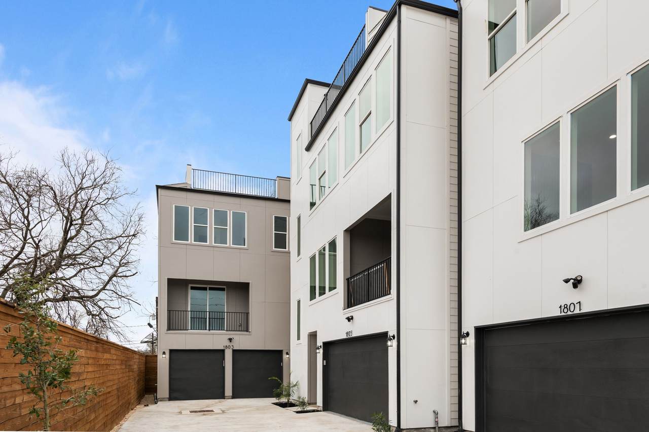 1803 Sakowitz Street - Photo 1