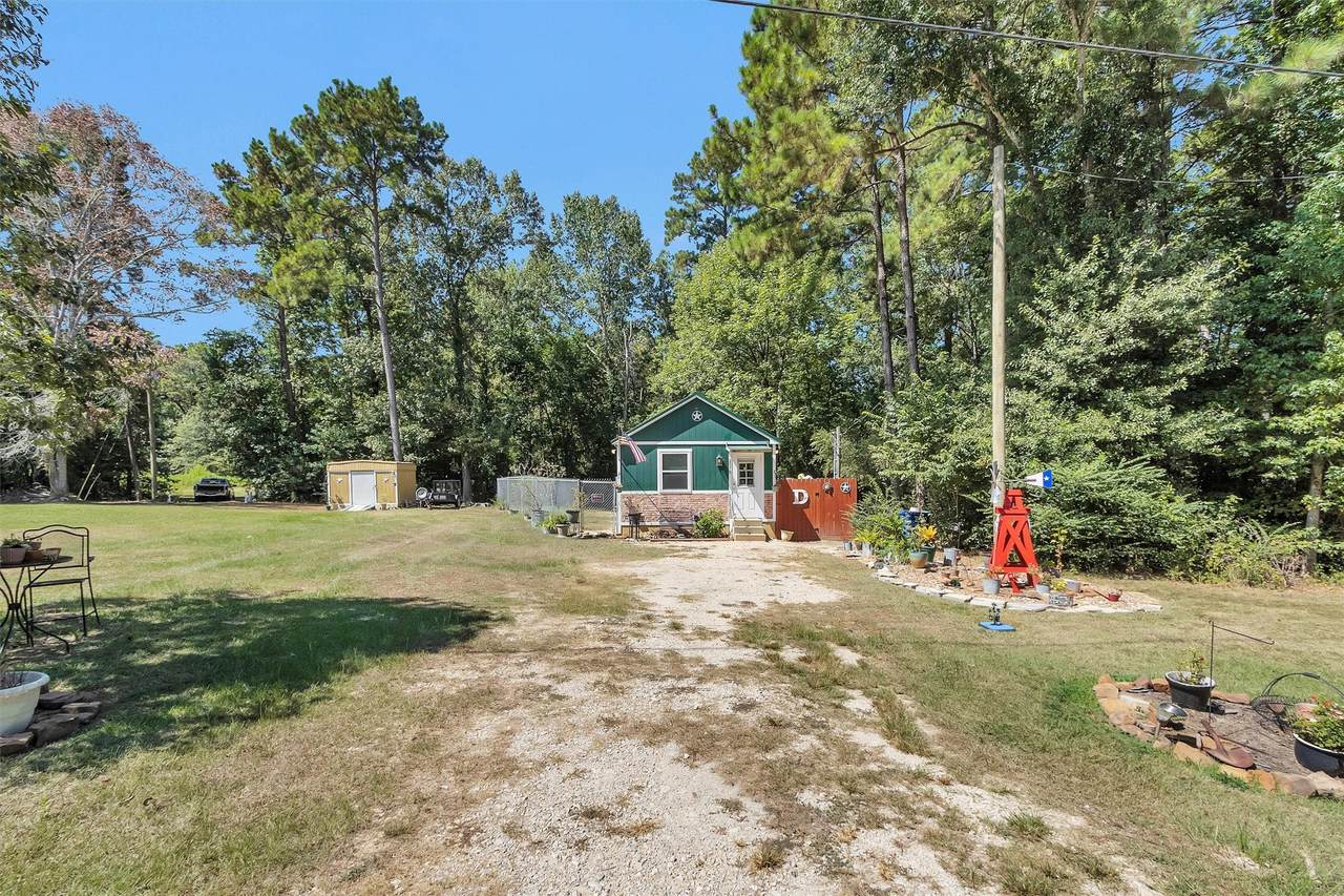 2075 Mangum Road - Photo 1