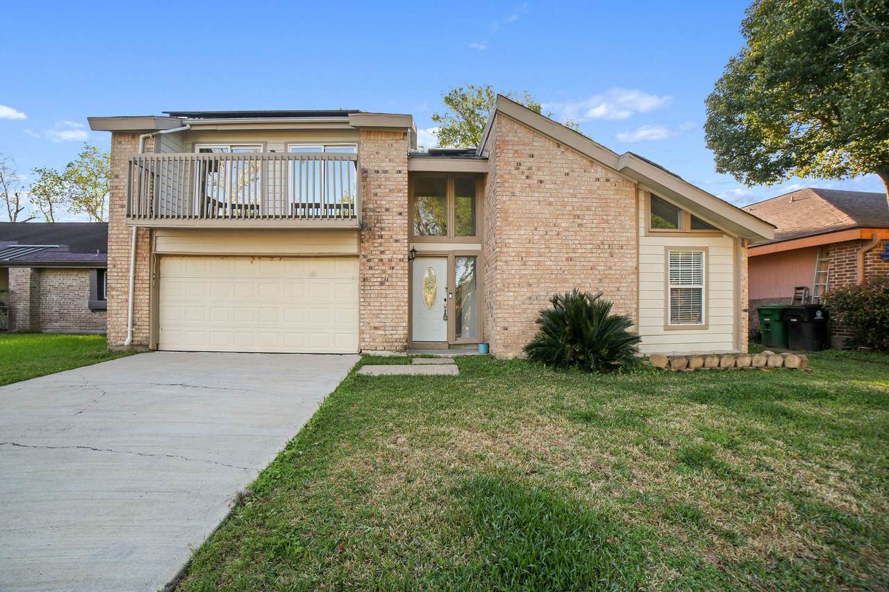 12323 Split Rail Lane - Photo 1