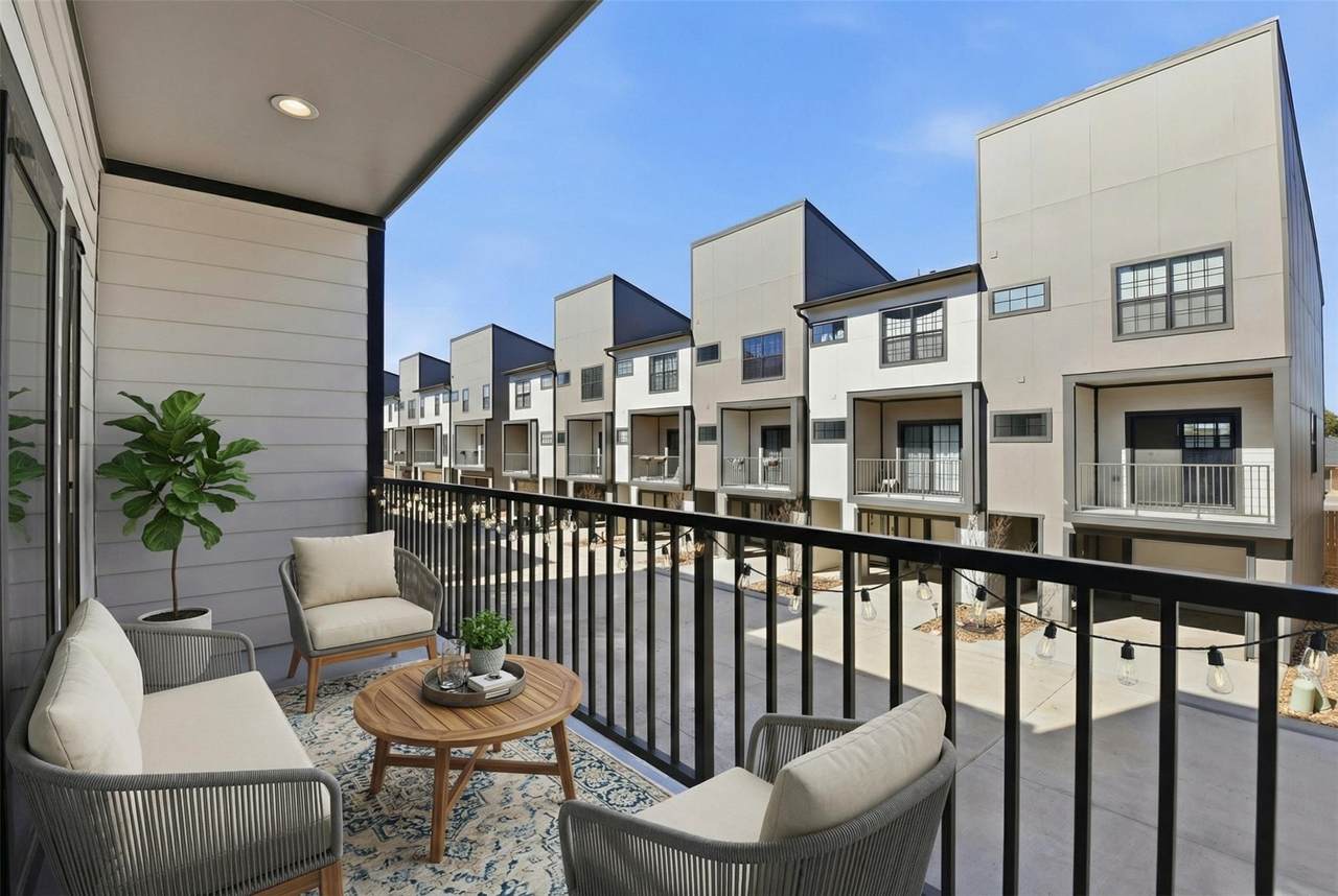 11916 Hoa Sen Circle - Photo 1