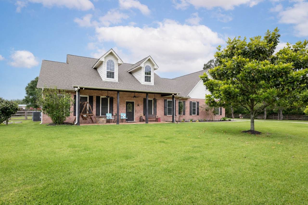 16901 Steinhagen Road - Photo 1