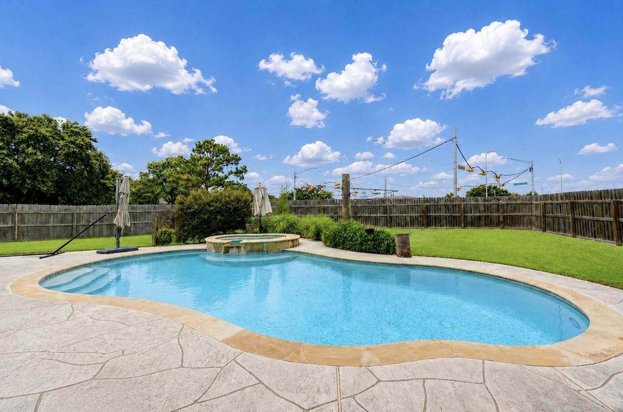 2711 Sabal Palms Court - Photo 1