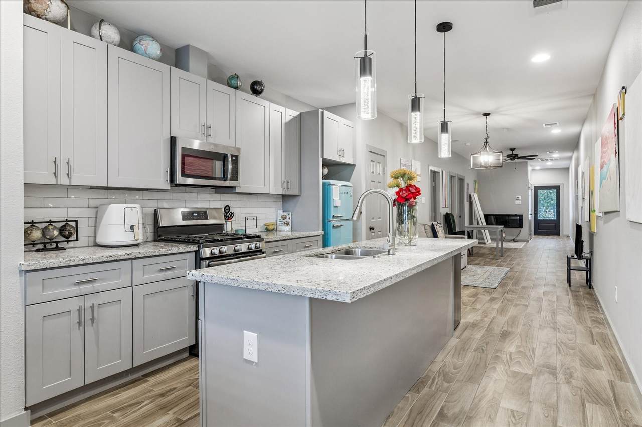 7817 Maxroy Street - Photo 1