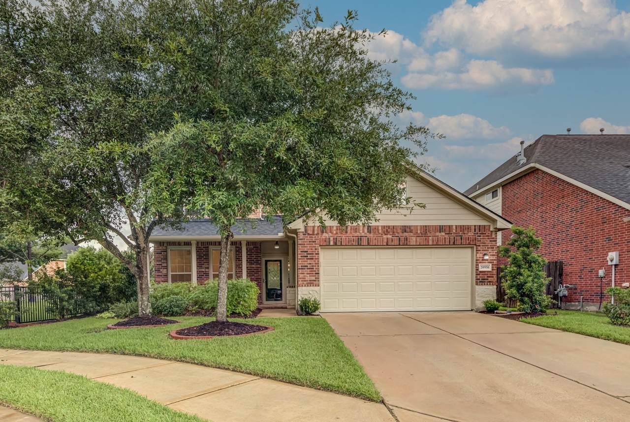 20950 Field Manor Lane - Photo 1