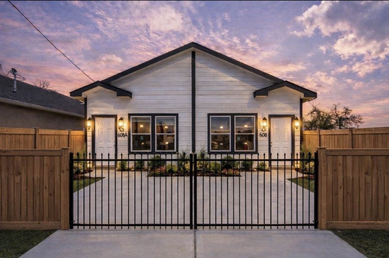 7993 Attwater Street - Photo 1