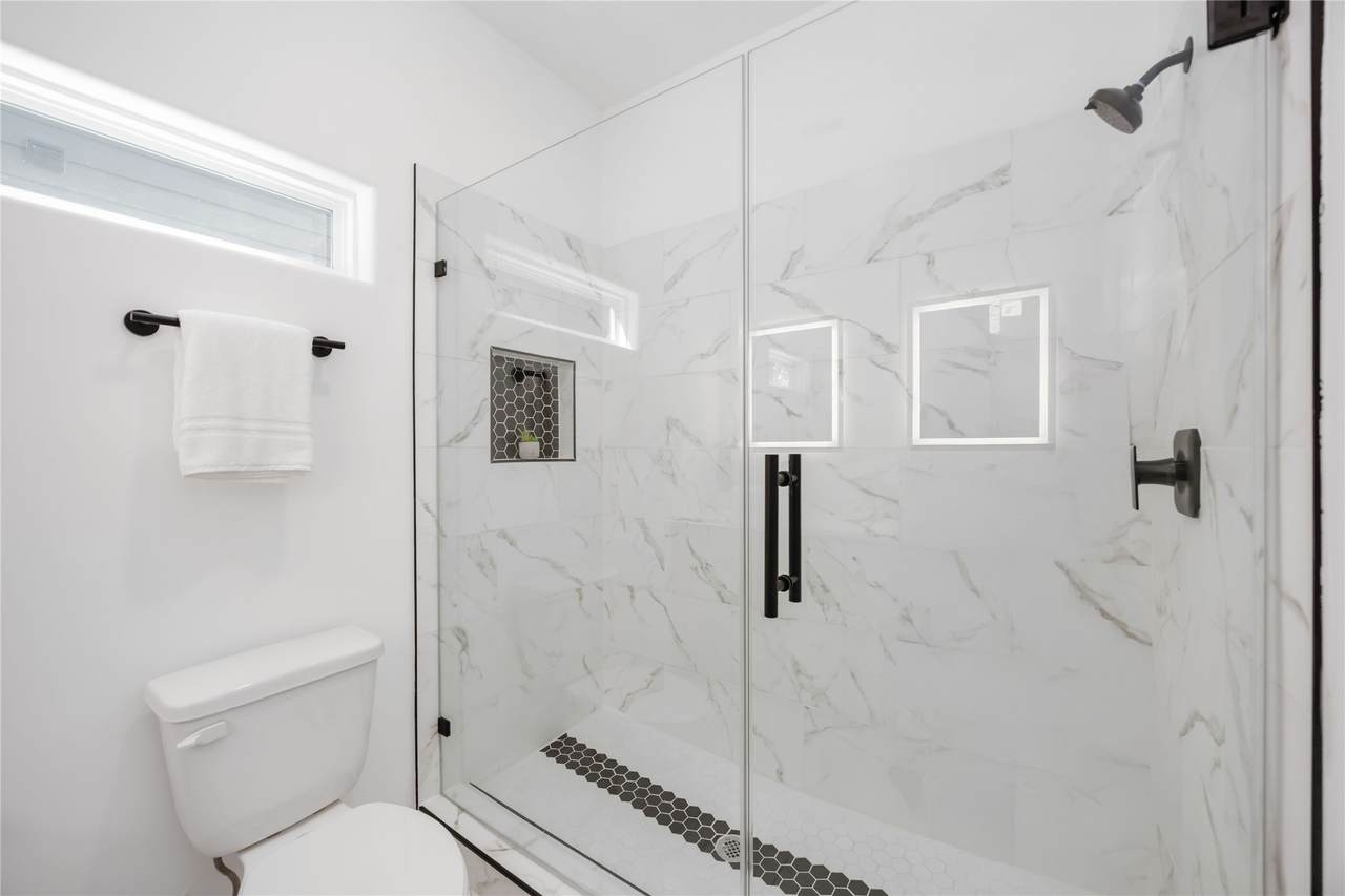 5809 Senior Street - Photo 1