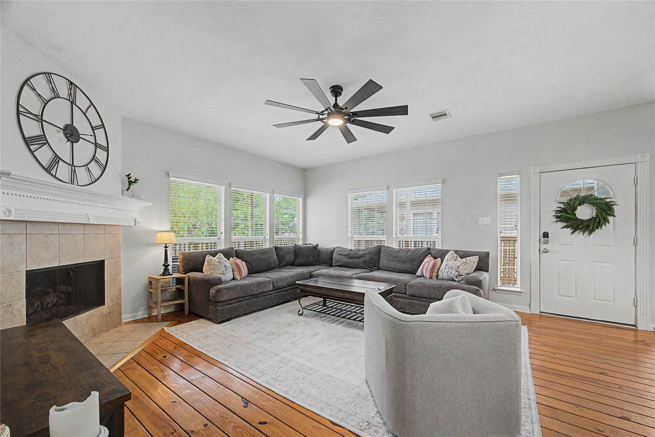 315 West Drive - Photo 1