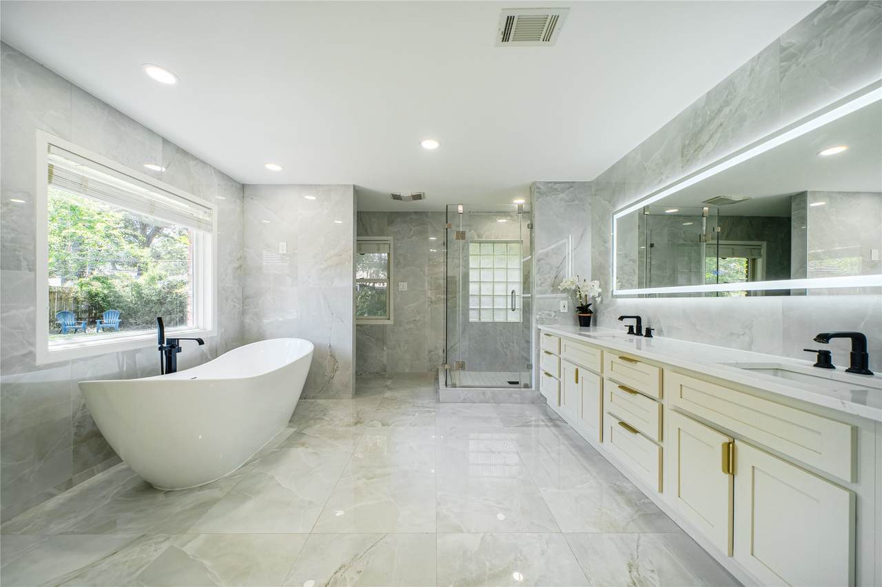 10131 Whiteside Lane - Photo 1