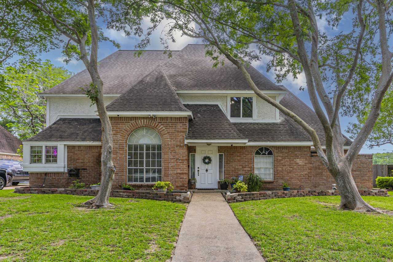 13106 Chriswood Drive - Photo 1
