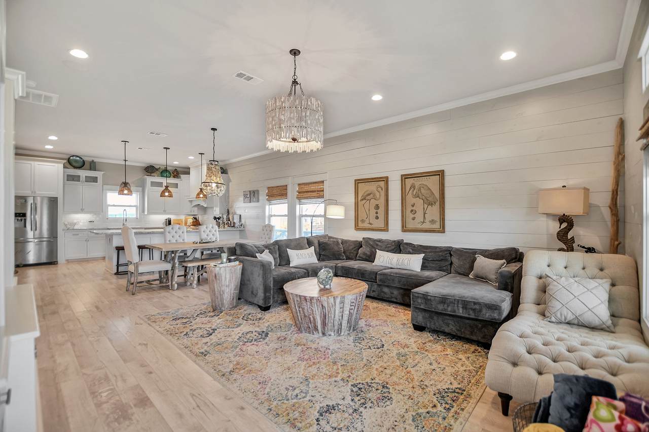 2570 Tide Drive - Photo 1