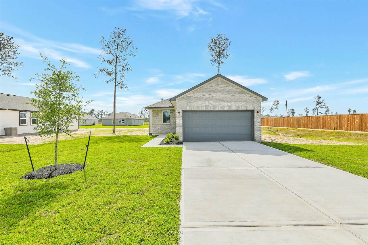 11874 Brunel Drive - Photo 1