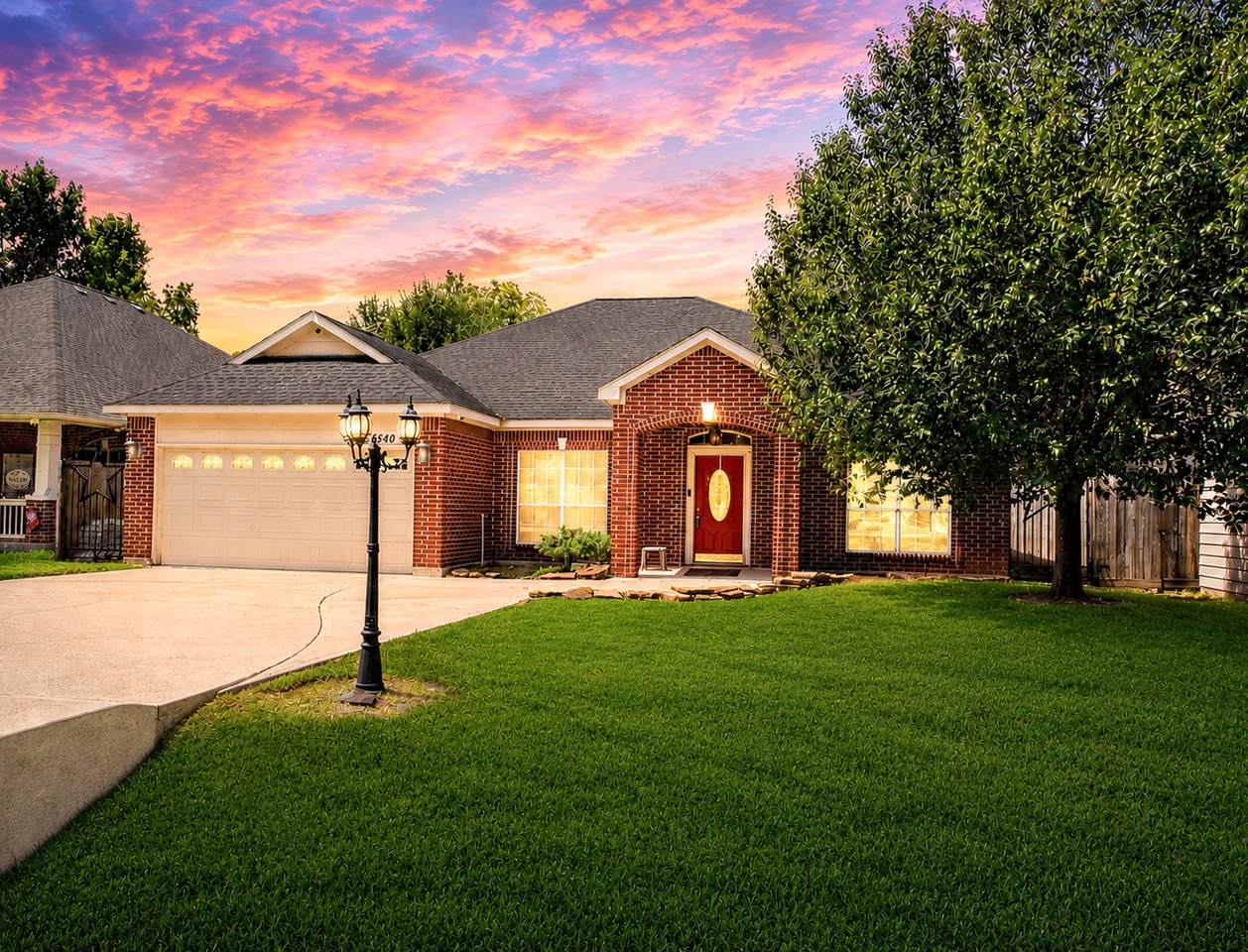 540 Springwood Drive - Photo 1