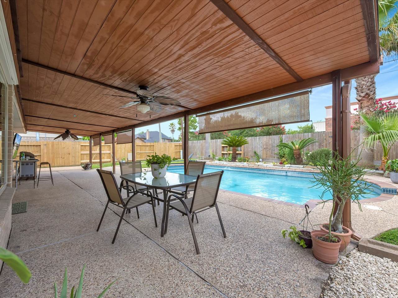 109 Country Lane - Photo 1