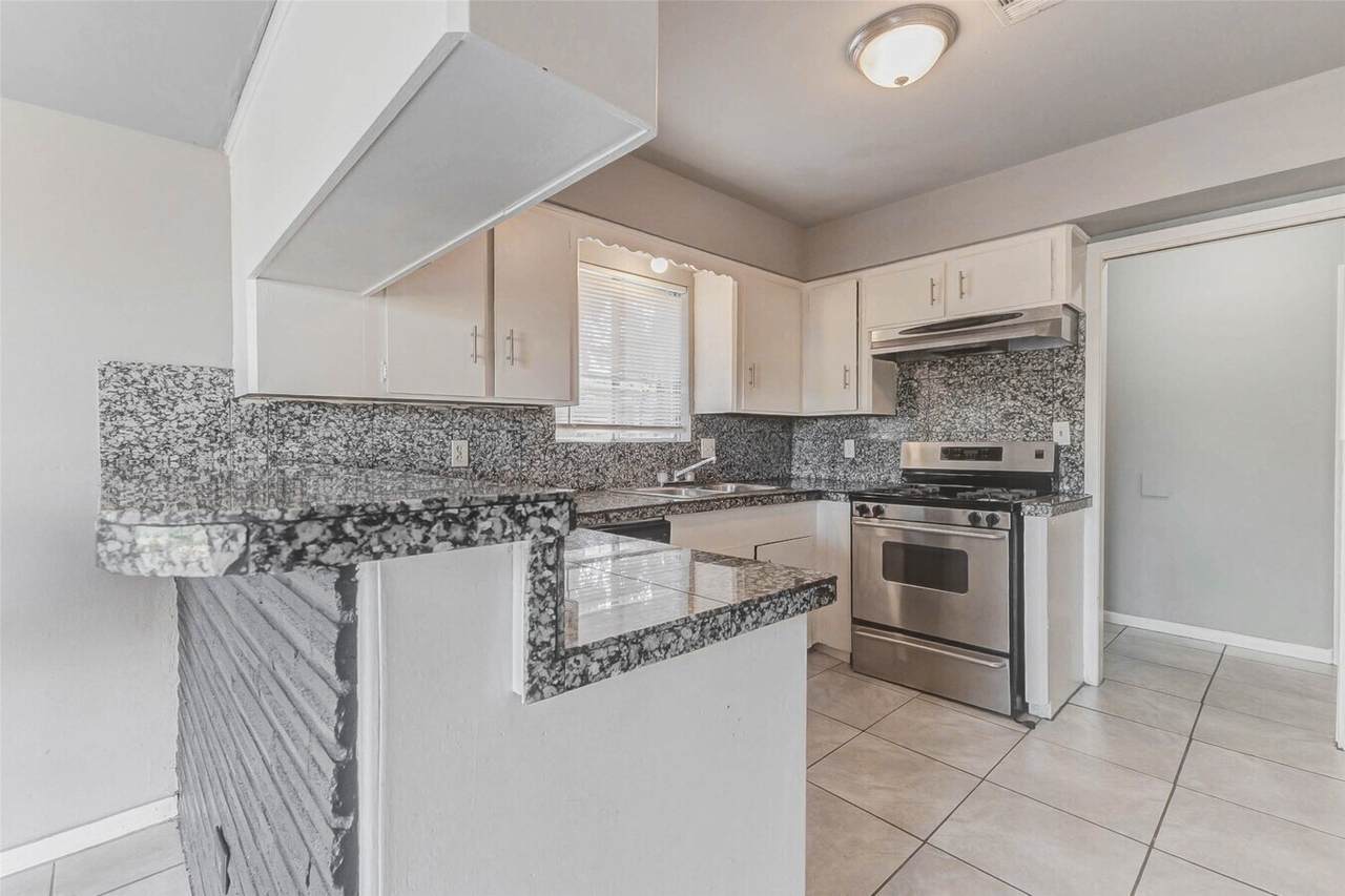 3918 Dalmatian Drive - Photo 1