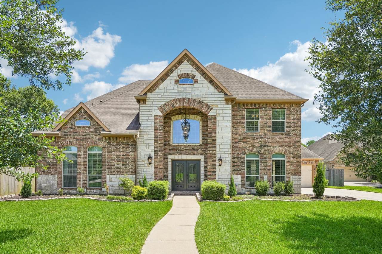 405 Old Orchard Drive - Photo 1