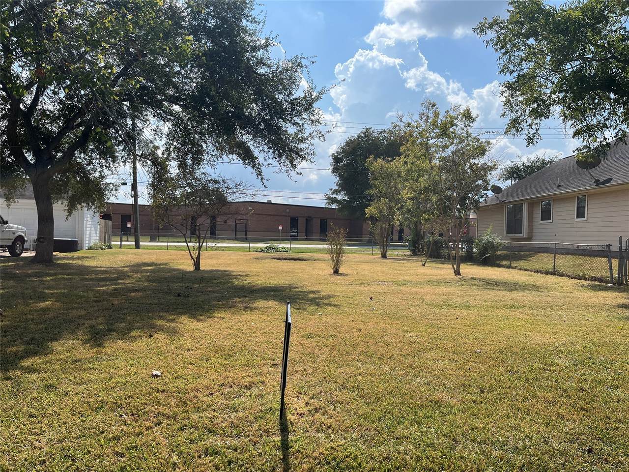 1871 Aspen Lane - Photo 1