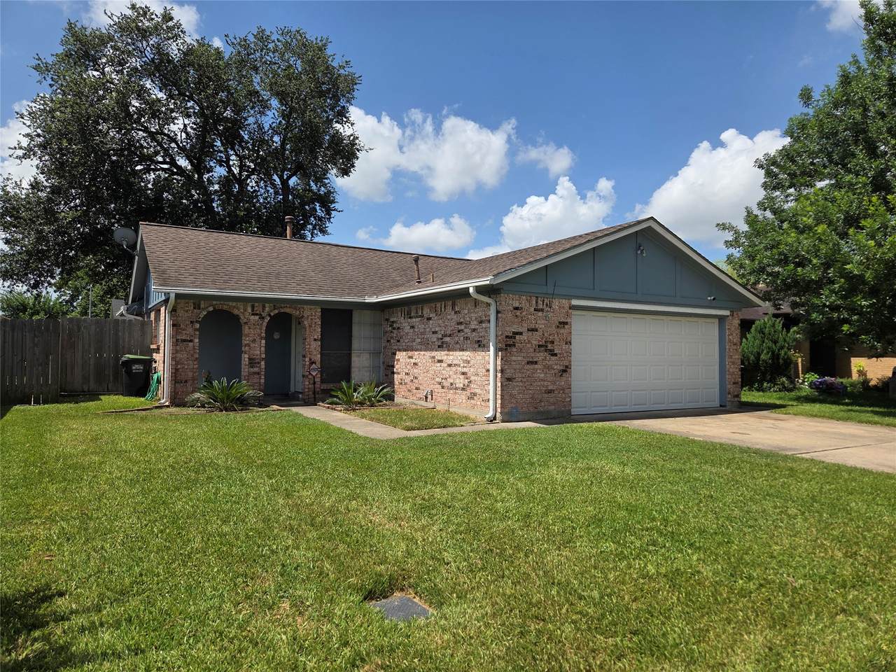 1518 Wentwood Drive - Photo 1