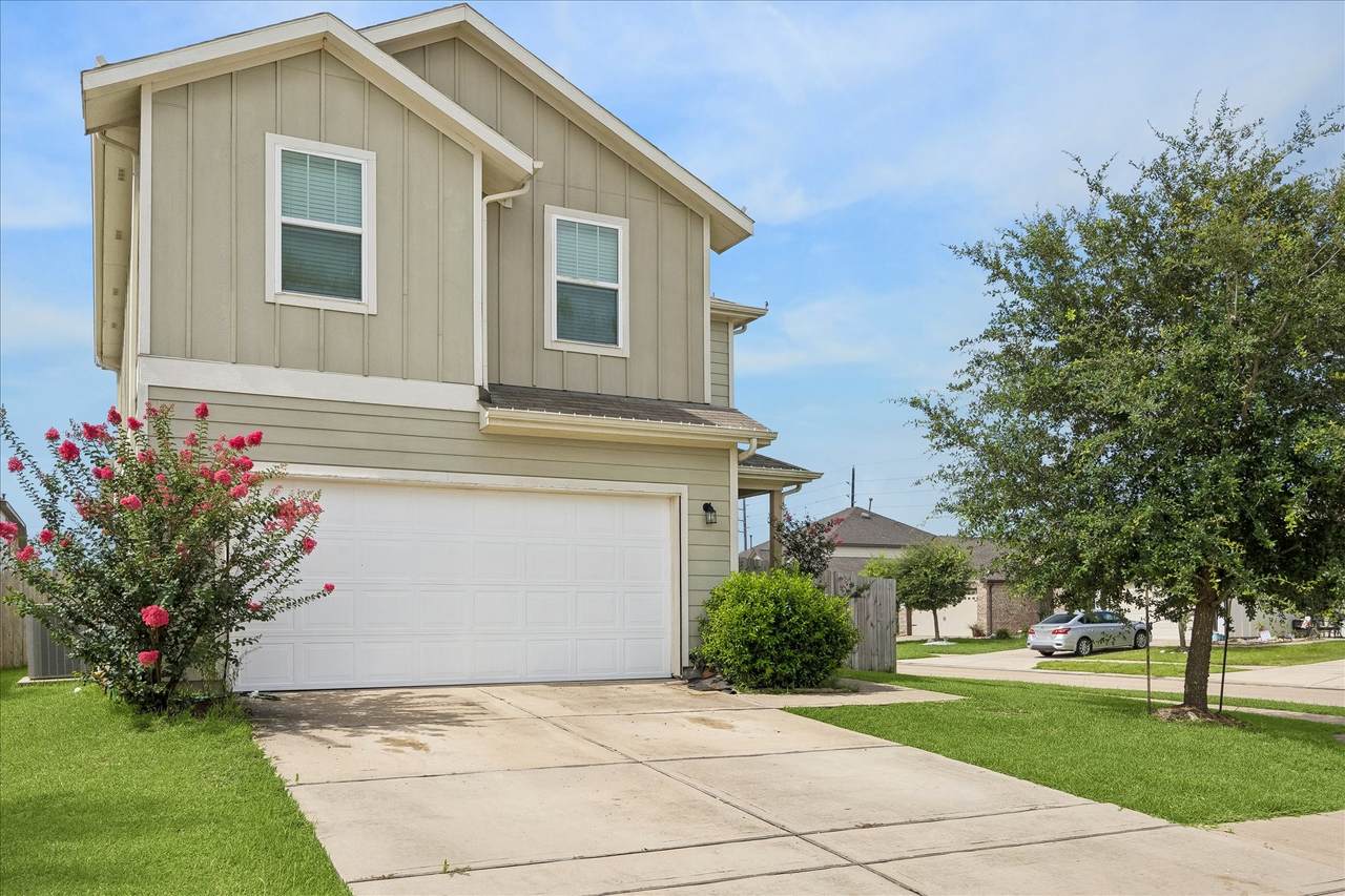 25735 Royal Catchfly Road - Photo 1