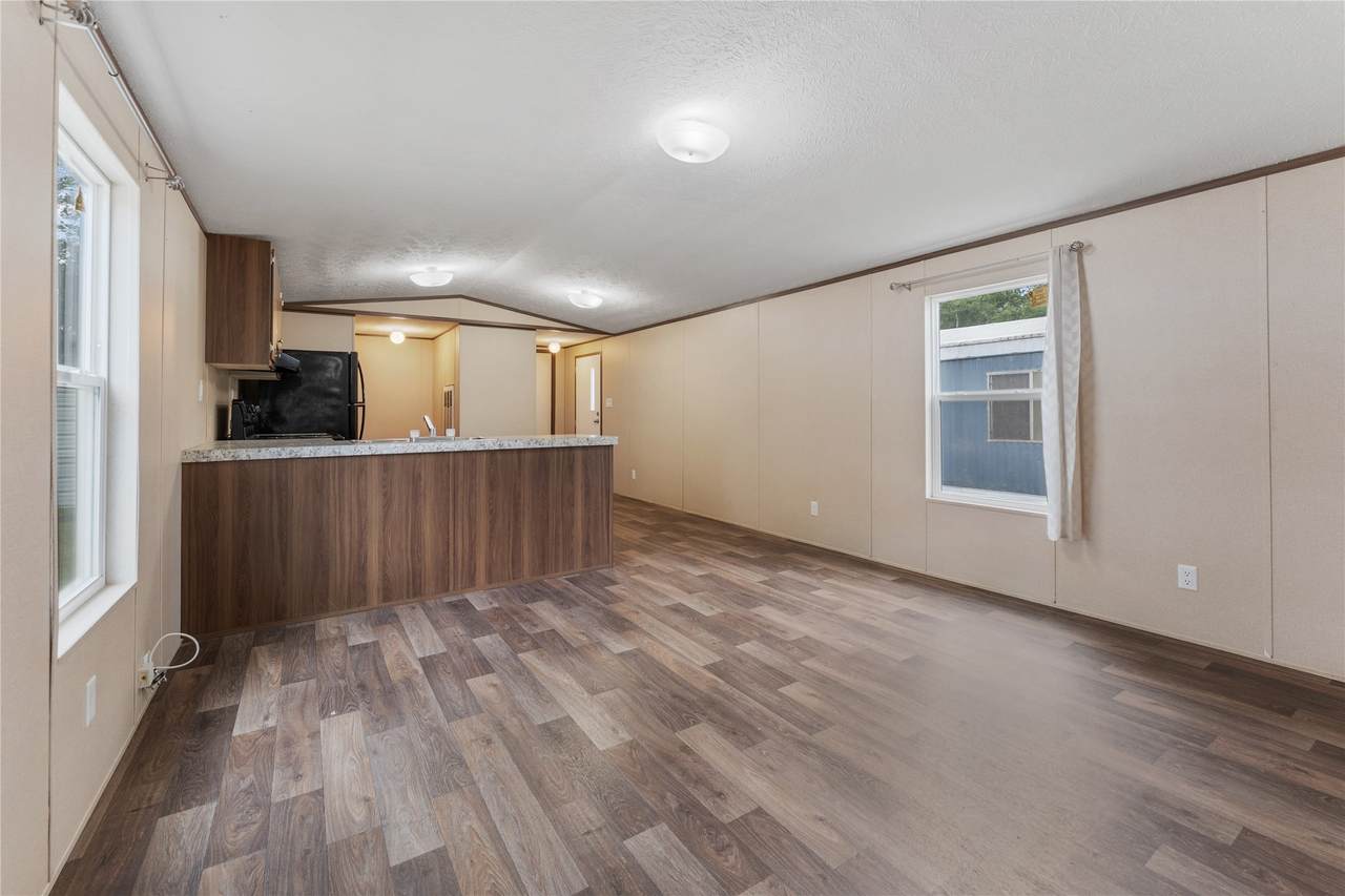 21504 Mexican John Road - Photo 1