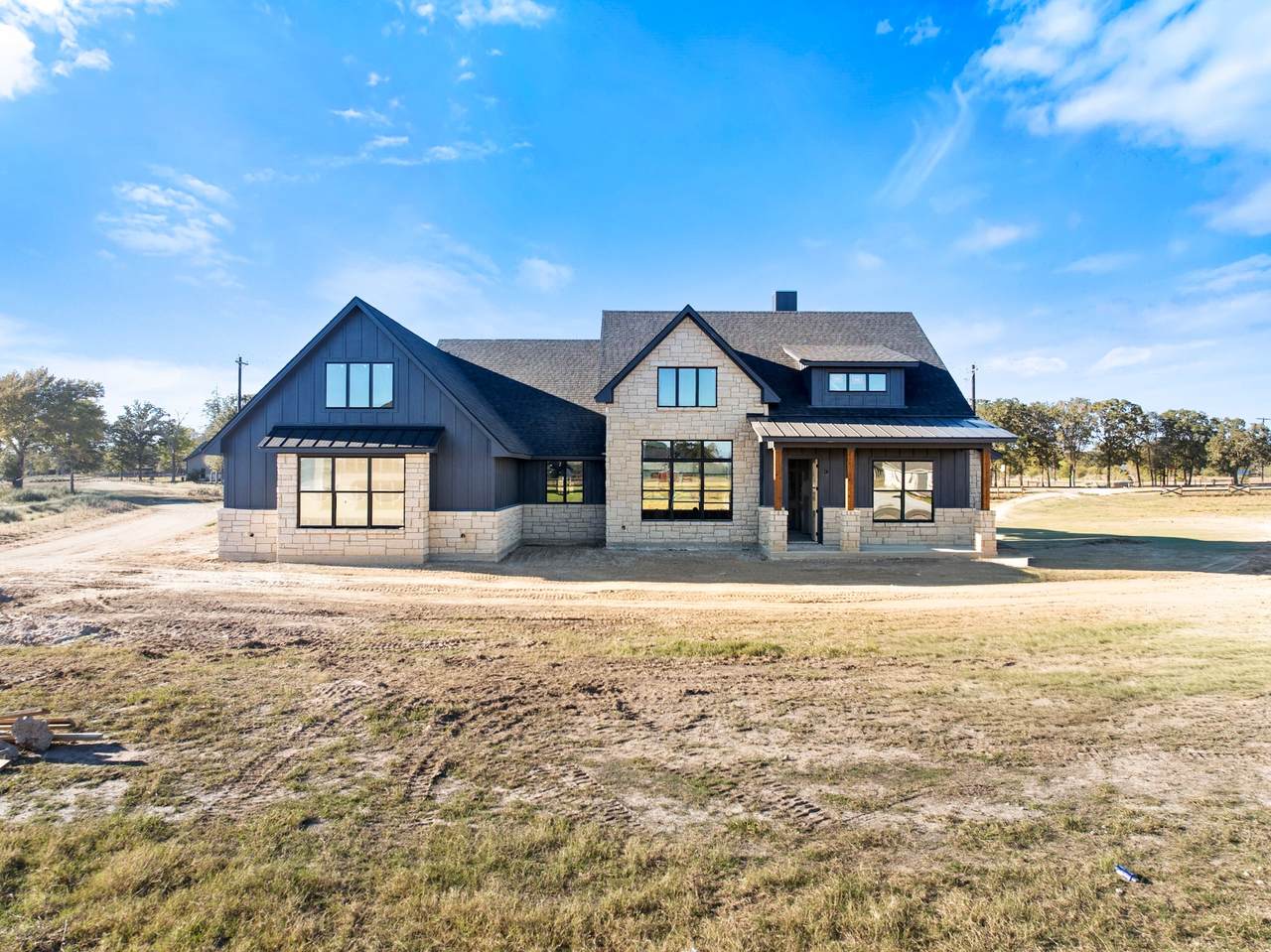 7873 Mathis Creek Drive - Photo 1