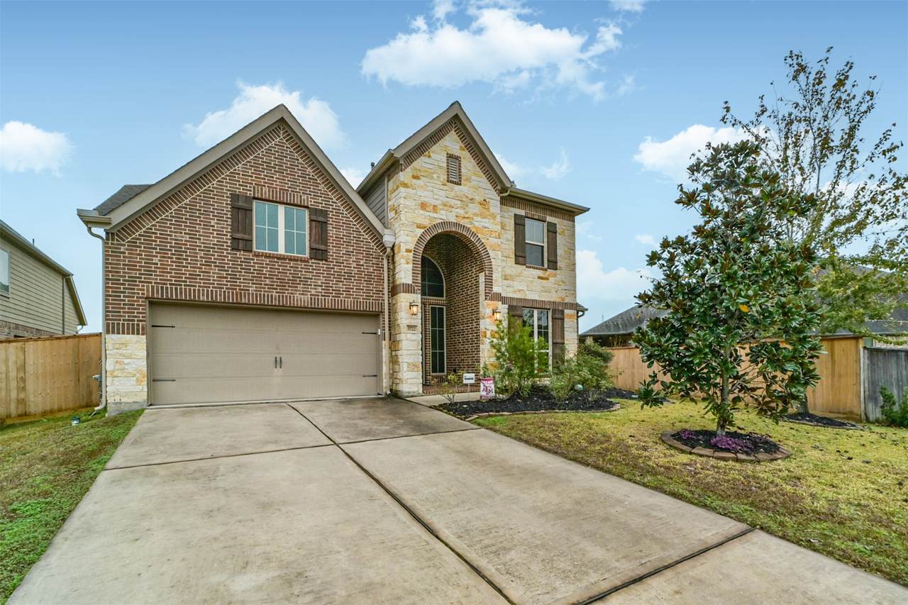 5722 Willow Park Terrace Lane - Photo 1