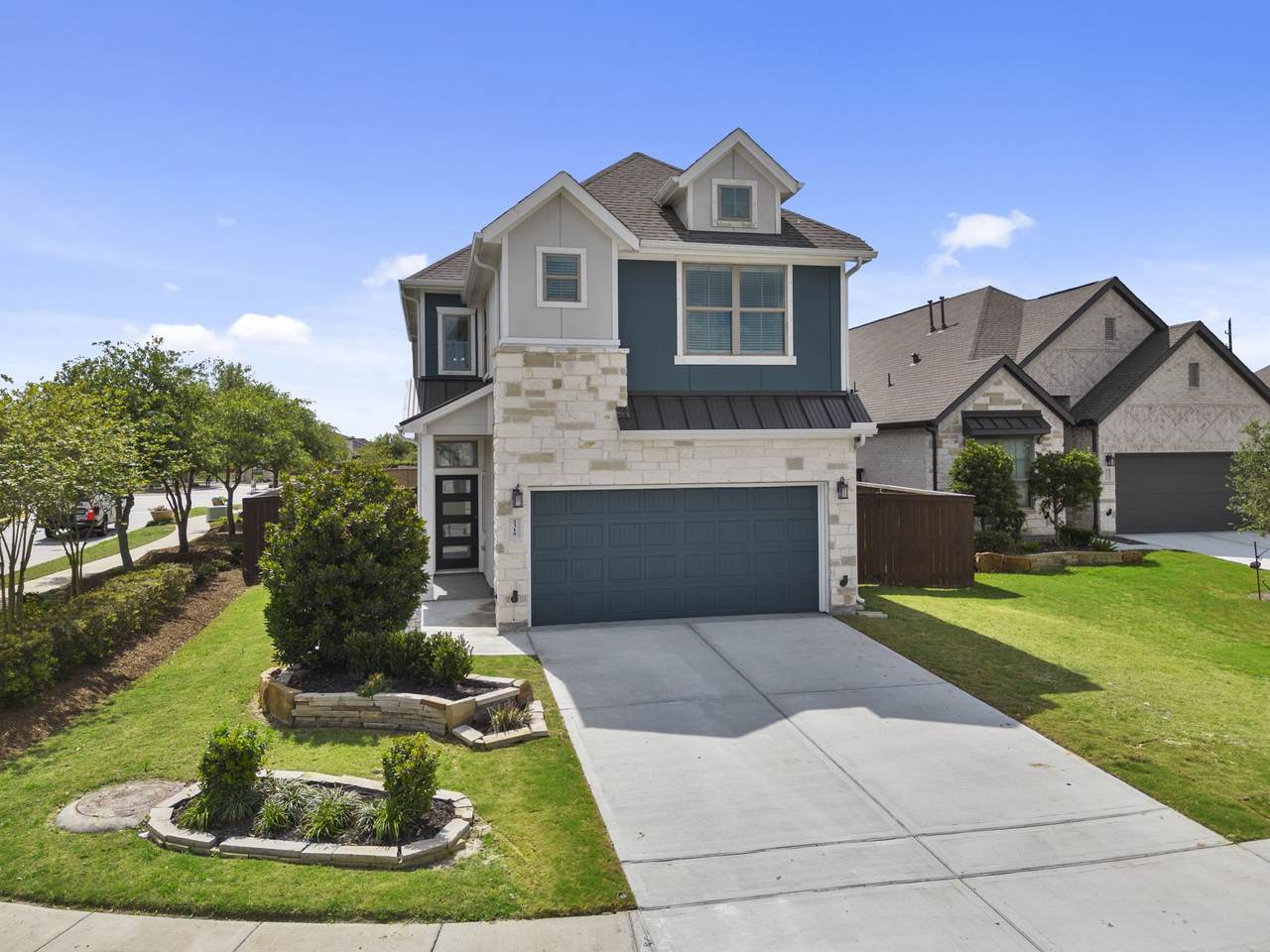 5318 Majestic Court - Photo 1