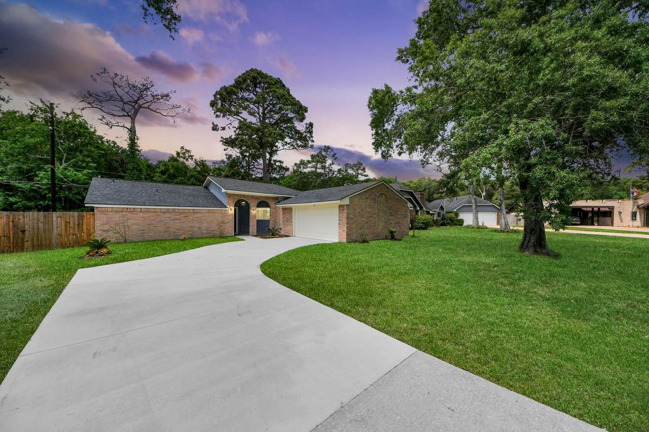7427 Willow Oak Drive - Photo 1