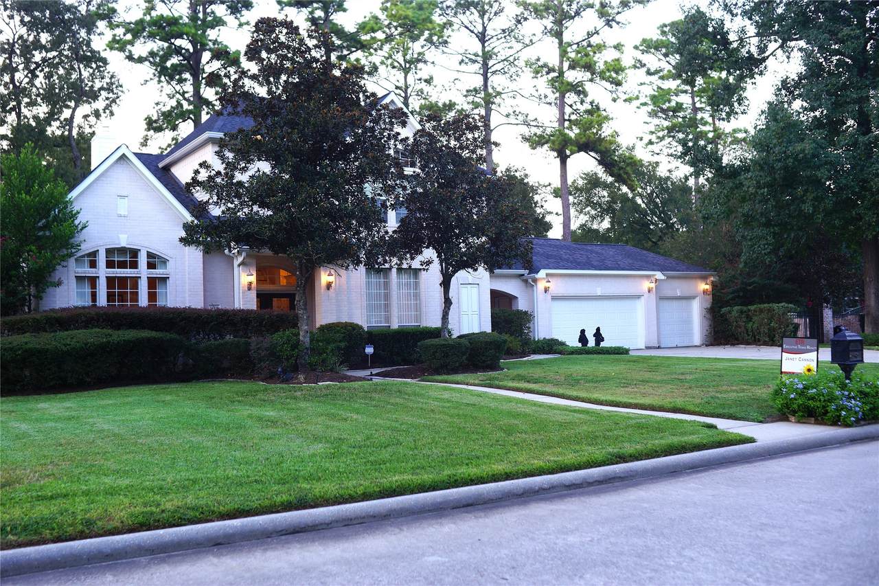 14206 Spring Pines Drive - Photo 1