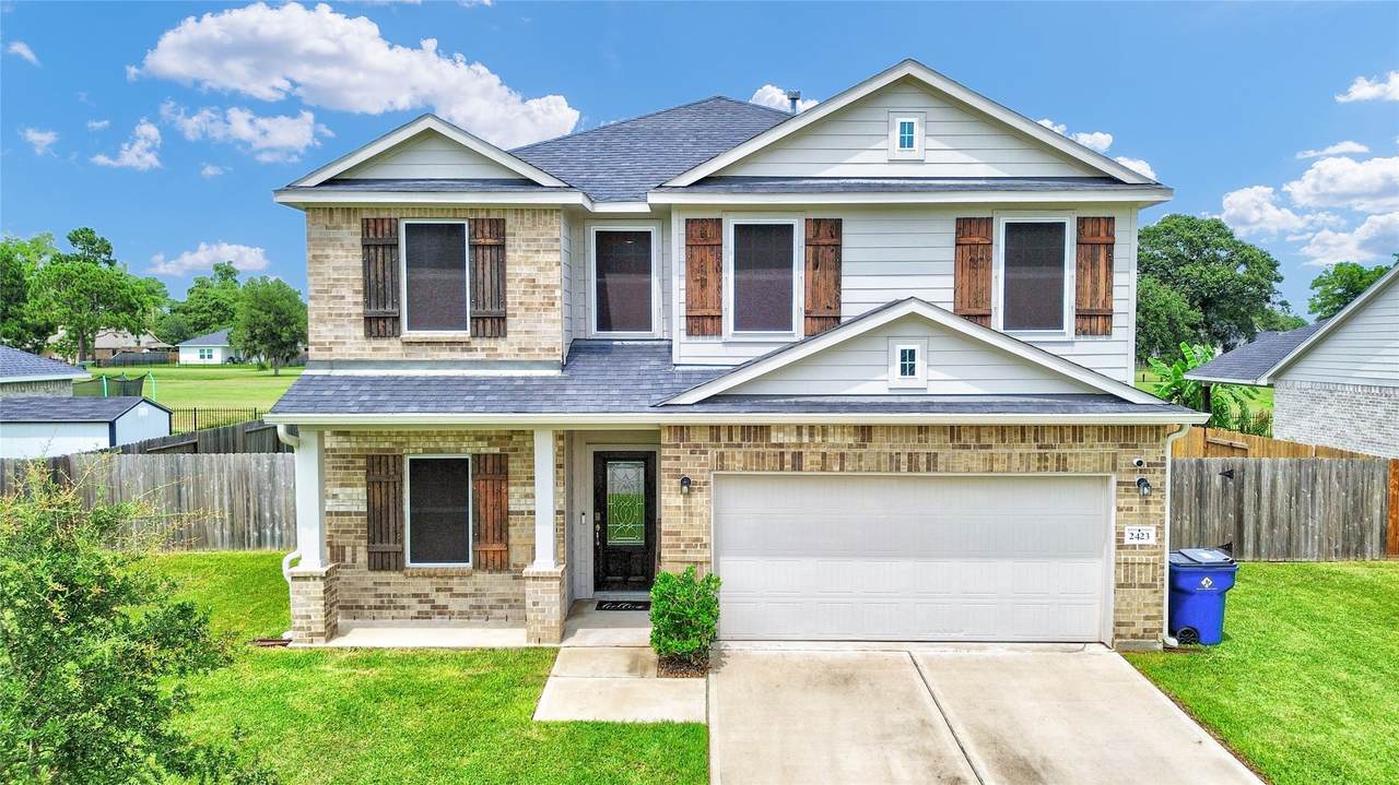 2423 Ridgewood Drive - Photo 1
