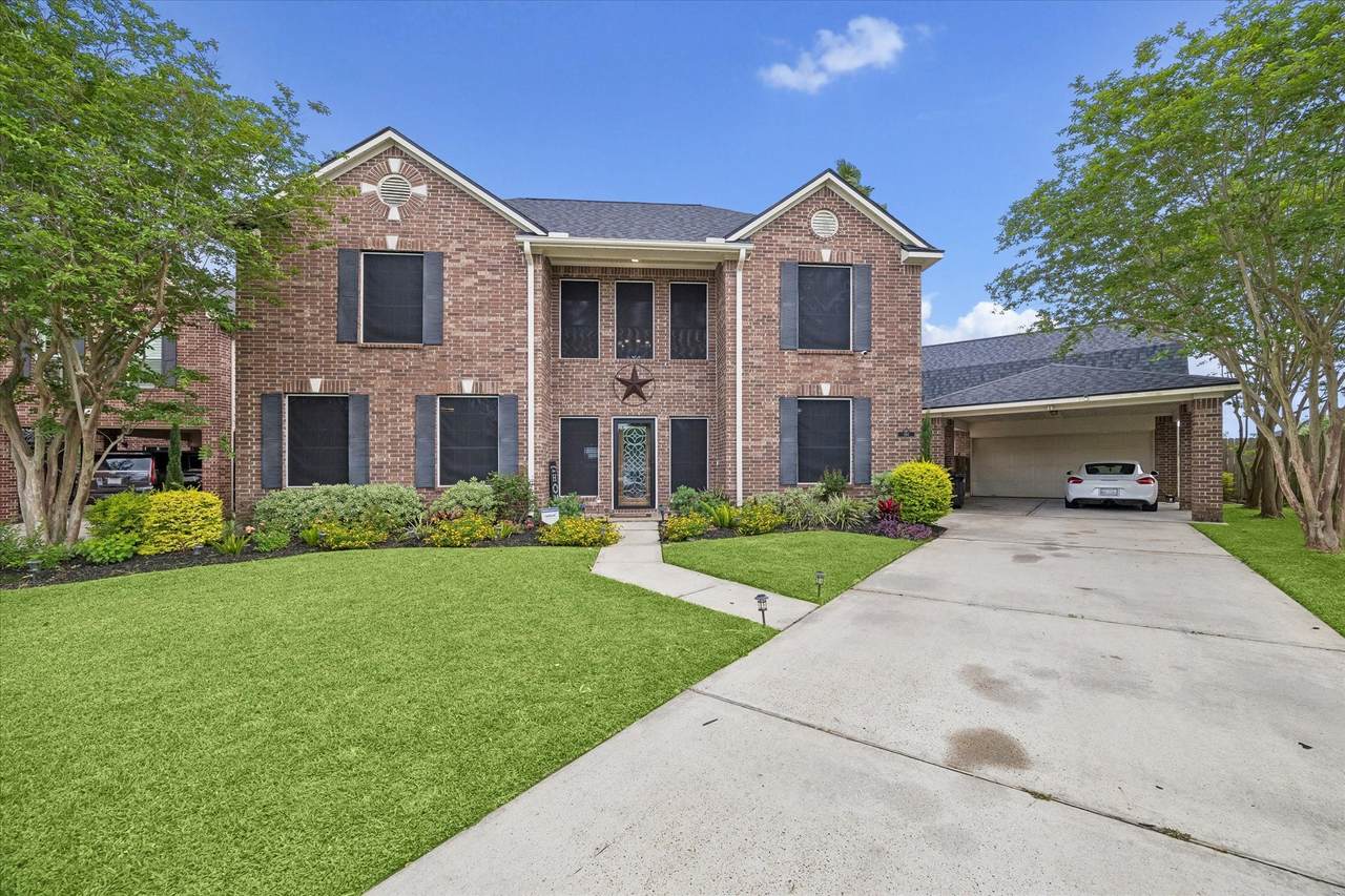 394 Hyland Lane - Photo 1