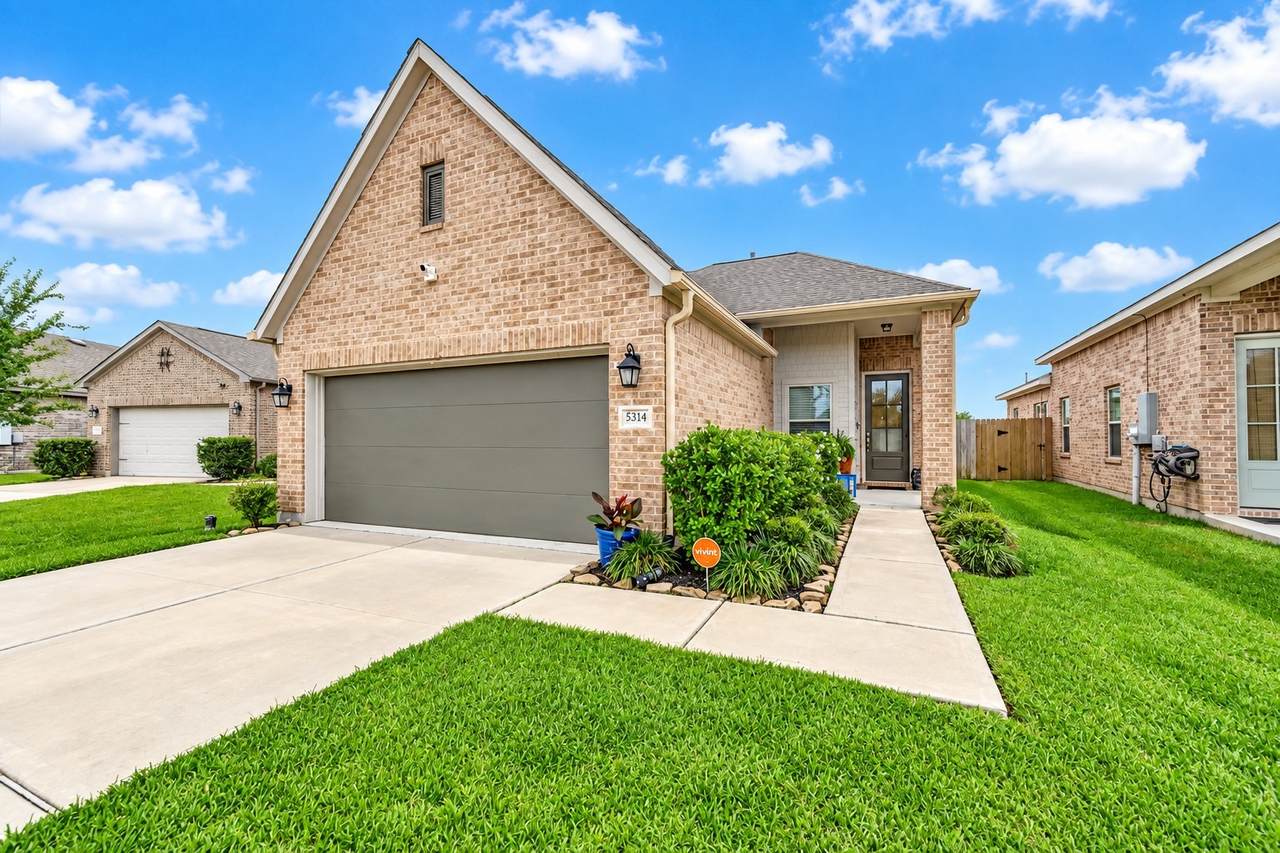 5314 Abbeville Court - Photo 1