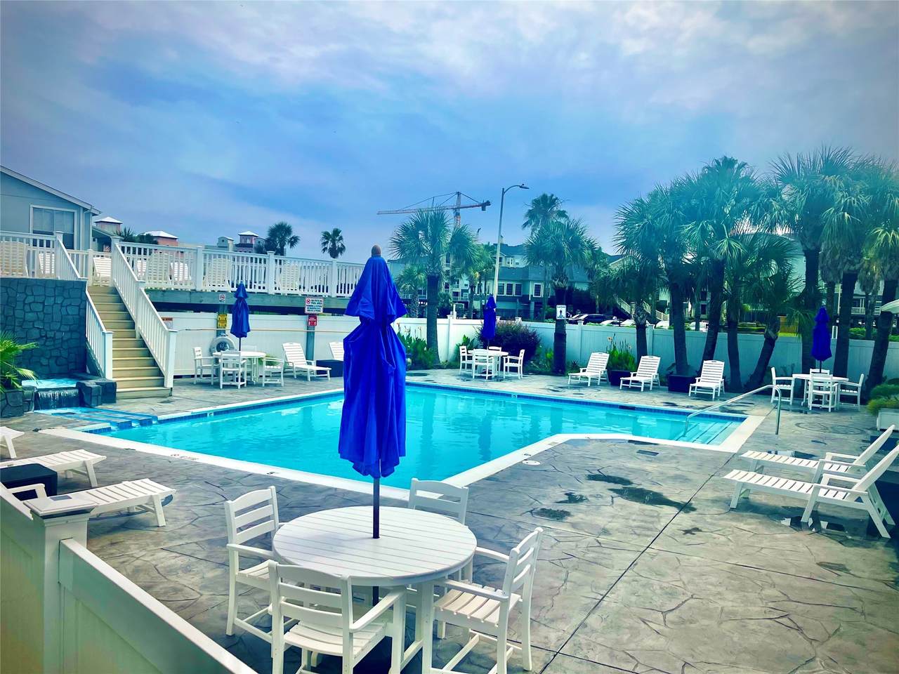 3506 Cove View Boulevard - Photo 1