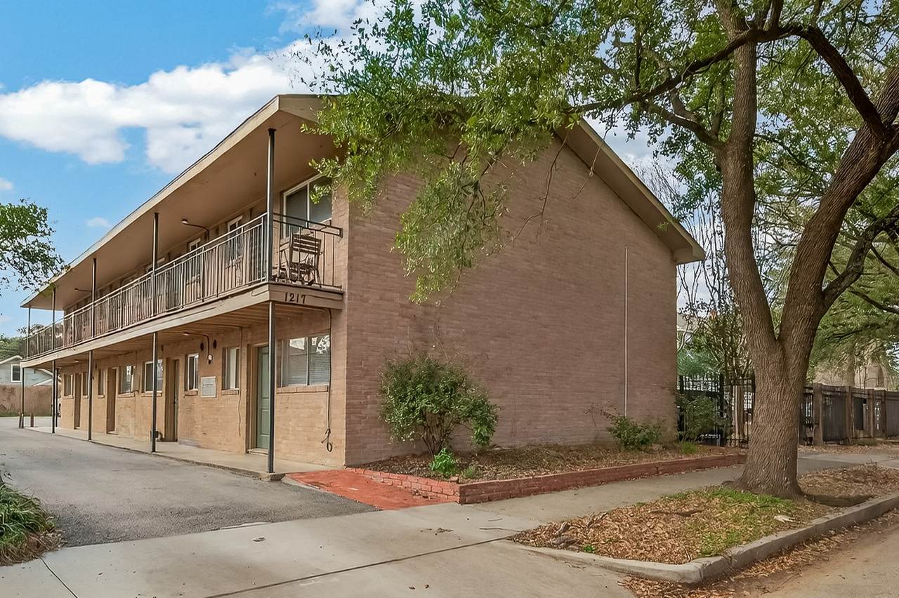 1217 Heights Boulevard - Photo 1
