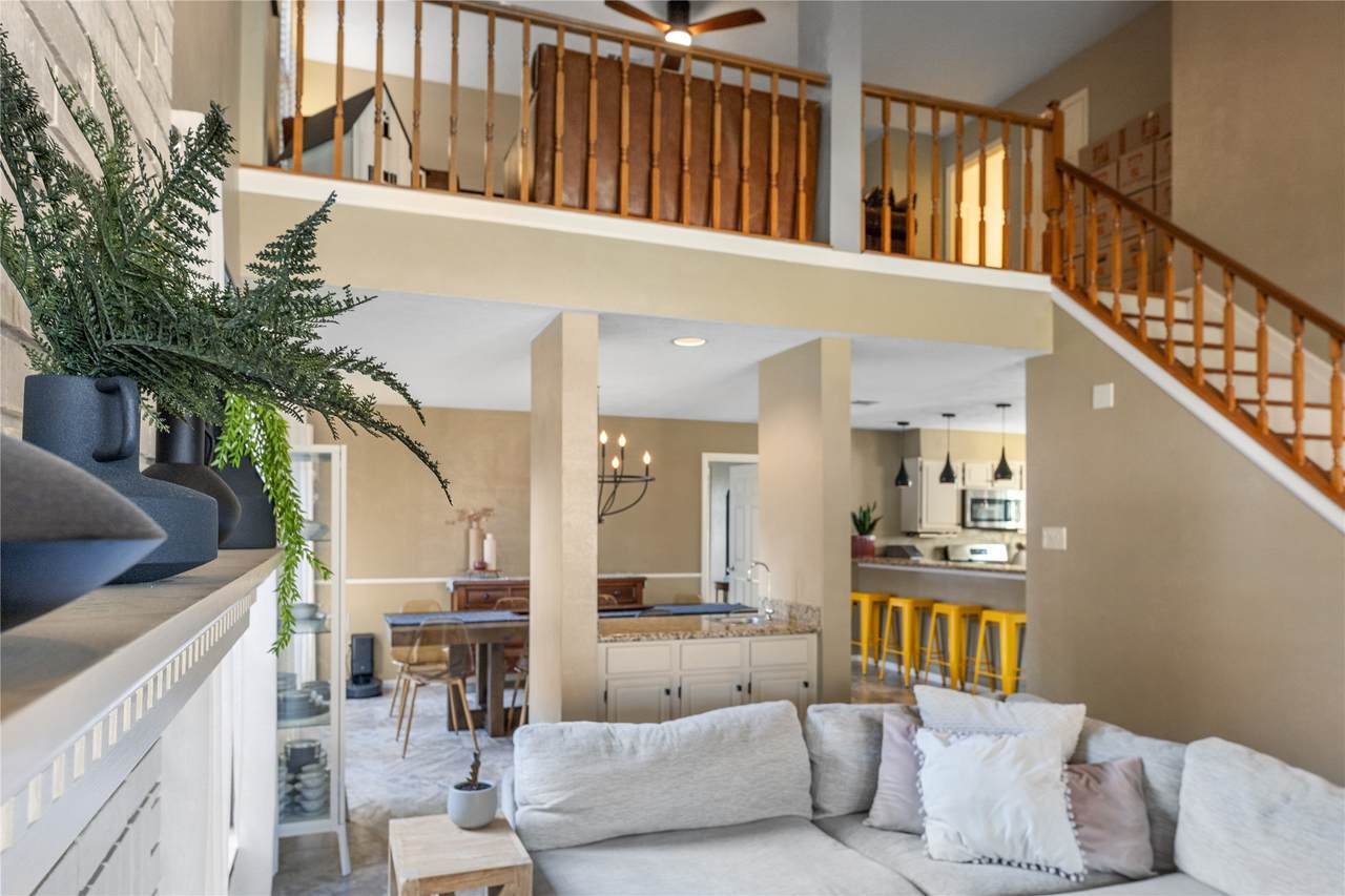 2645 Sawyer Drive - Photo 1