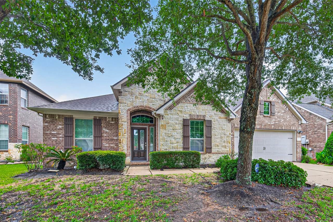 17415 Meadow Light Drive - Photo 1