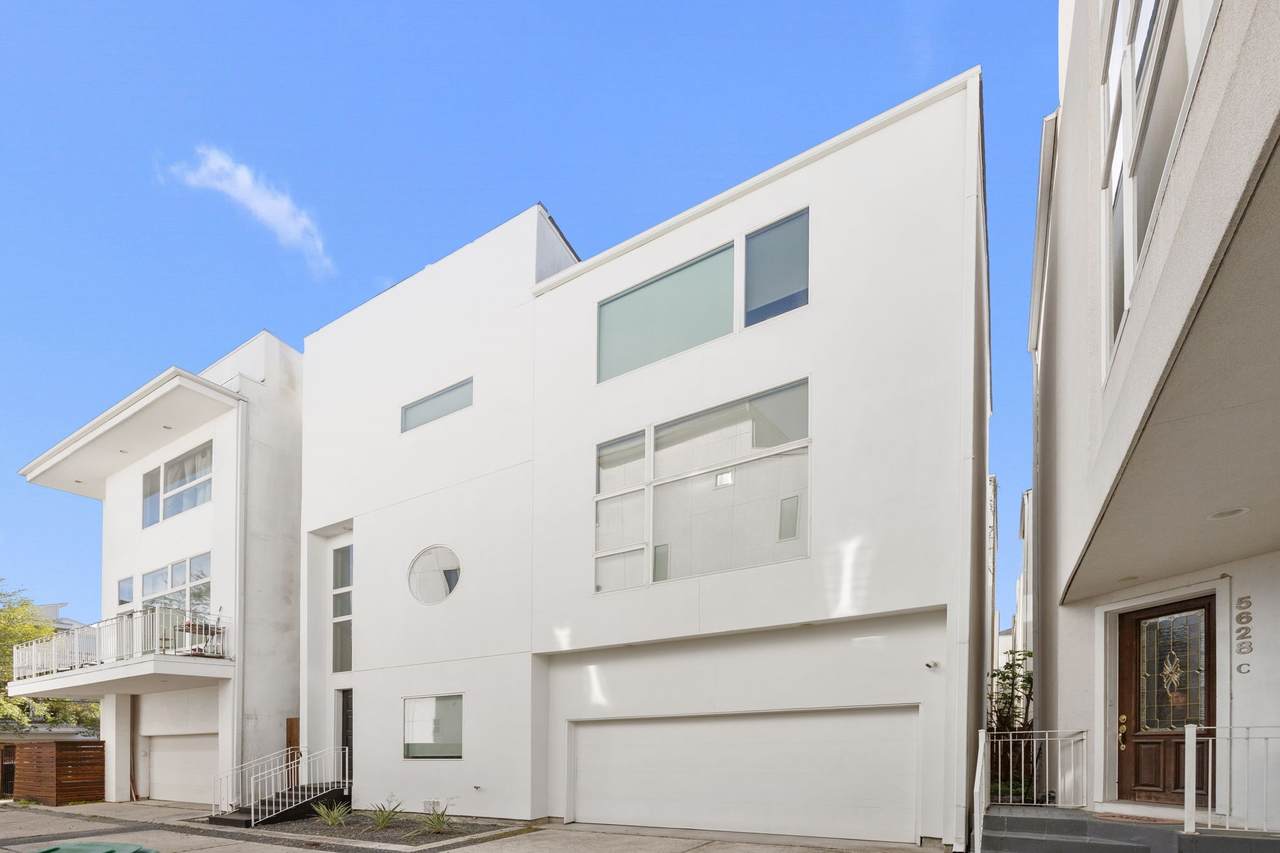 5628 Kiam Street - Photo 1
