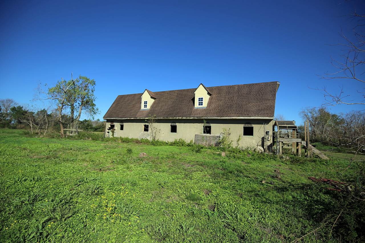 11016 4th 1/2 Street - Photo 1