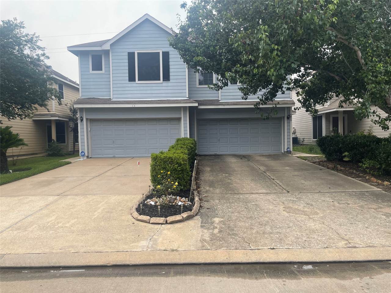 5815 Vinemont Lane - Photo 1