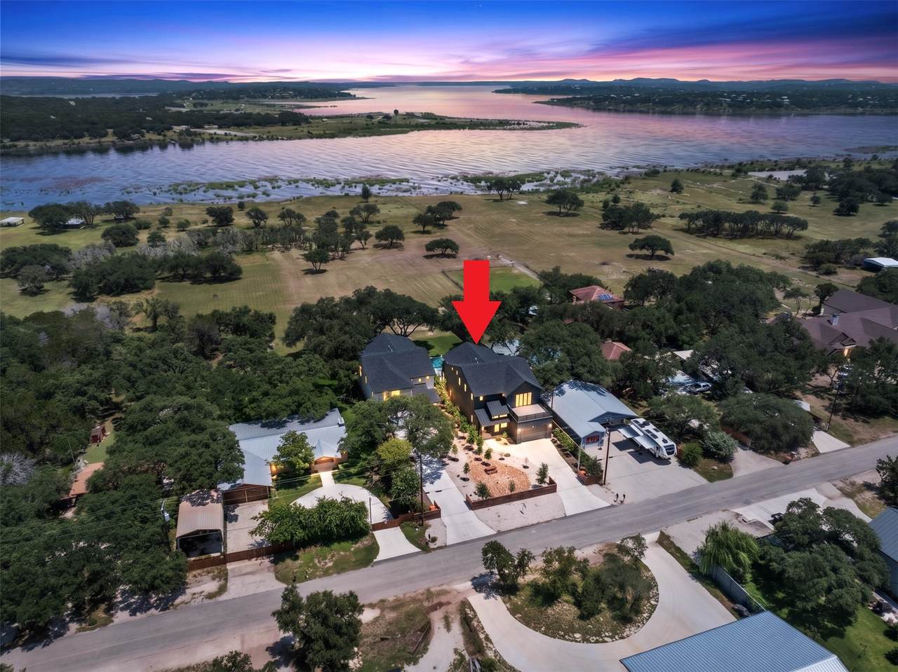 2854 Lakeshore Drive - Photo 1