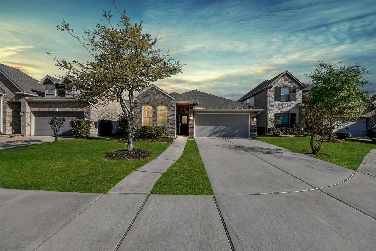 23814 Mesia Meadow Lane - Photo 1